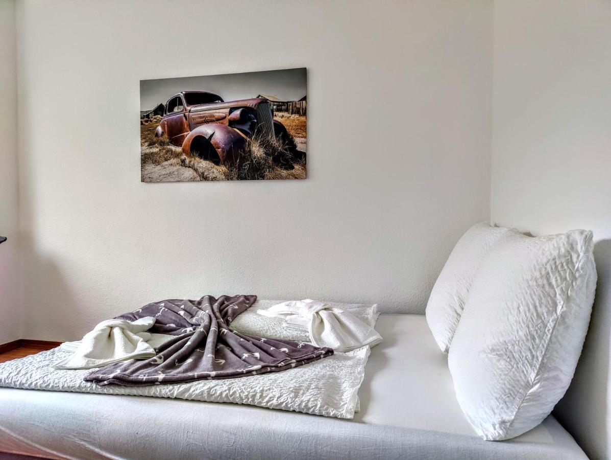 Yourfavoritebed 100M2 Designwohnung Mit Vollausstattung Plauen Exterior foto